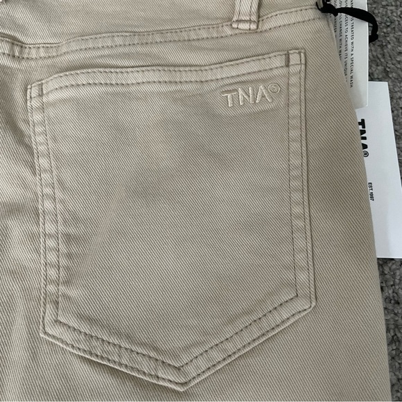 Aritzia TNA 90s Camden Pant - Picture 8 of 9